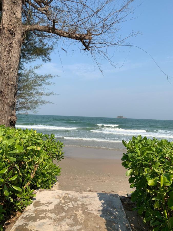 Mexican Beachfront Condo Khao Tao Bagian luar foto